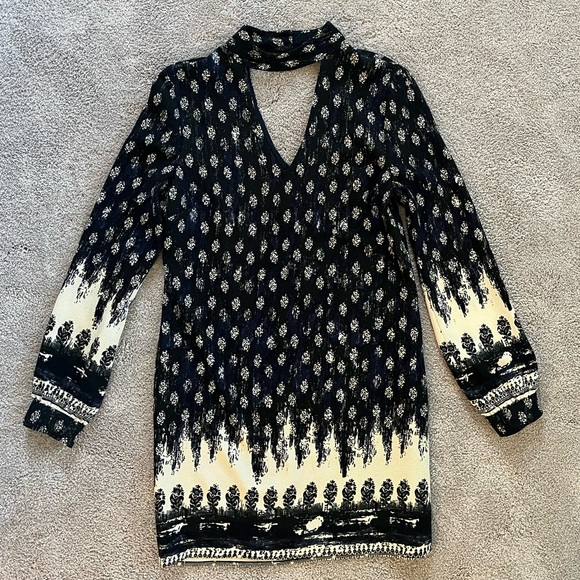 WAYF Choker Keyhole Printed Mini Dress - Picture 6 of 9